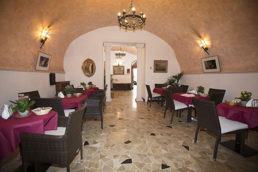 Gaudi Guesthouse Rome Exterior photo